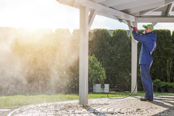 Best Pool Deck Cleaning in Upland, CA